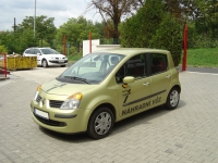renault modus zeleny